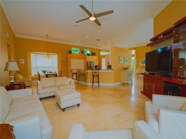 Building Photo - 20107 Ocean Key Dr
