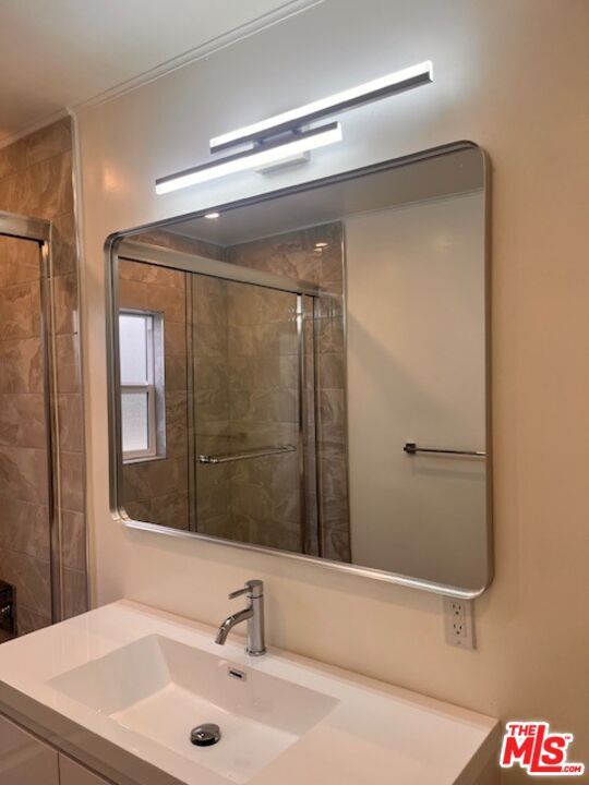 Building Photo - 841 N Kilkea Dr