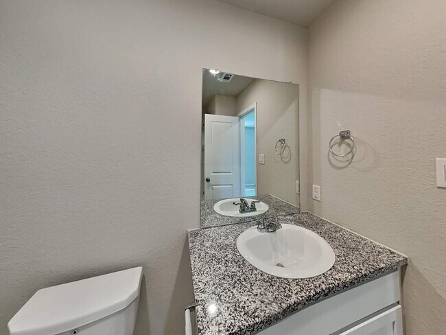 Building Photo - 163 Pasadena Pl