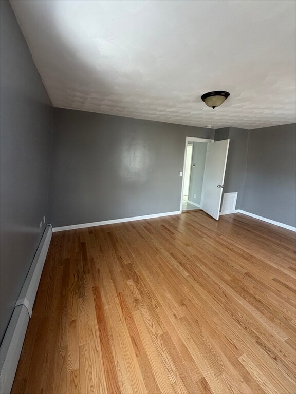 Building Photo - 5 Washington Square