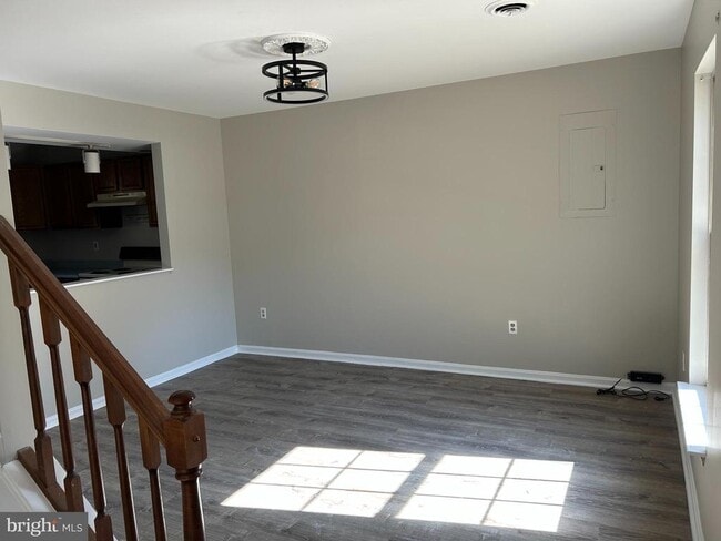 Building Photo - 1231 Timber View Dr
