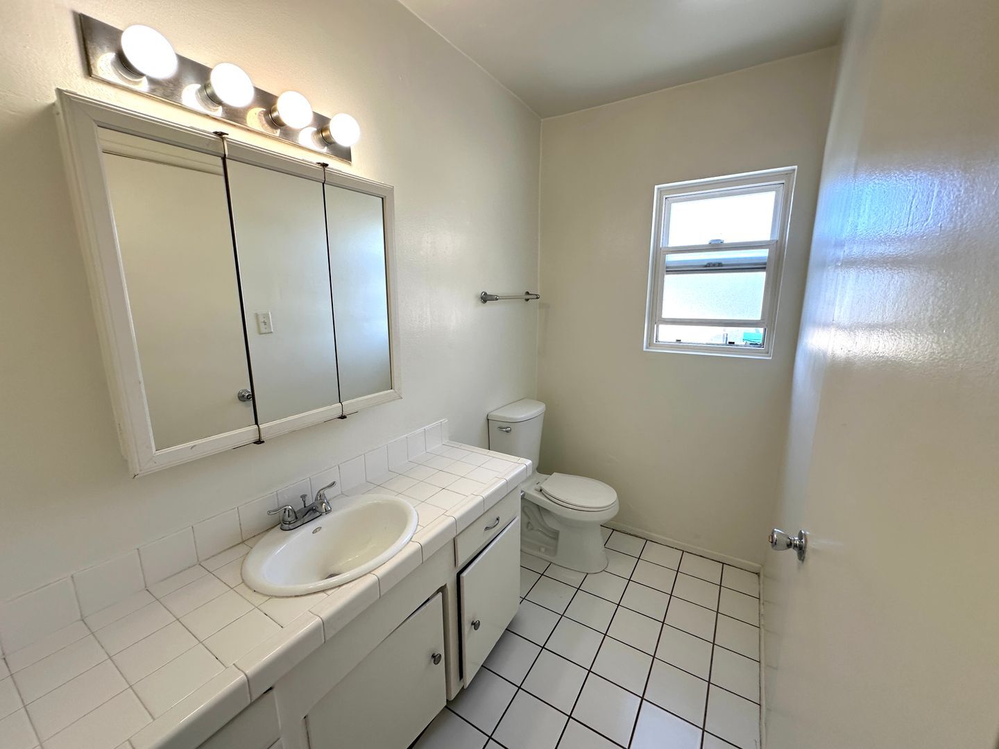 Building Photo - 12301-12307 Pacific Ave