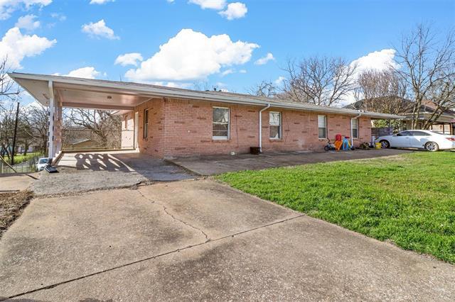 Building Photo - 120 E Monterey St