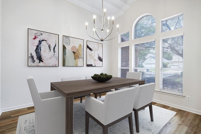 Building Photo - 26 Silverhorn Dr