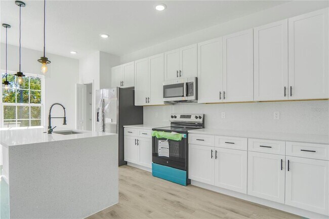 Building Photo - 2632 SW 162nd Street Rd