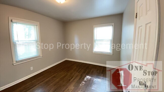Building Photo - Beautiful 3 Bedroom 1 Bathroom in Independ...