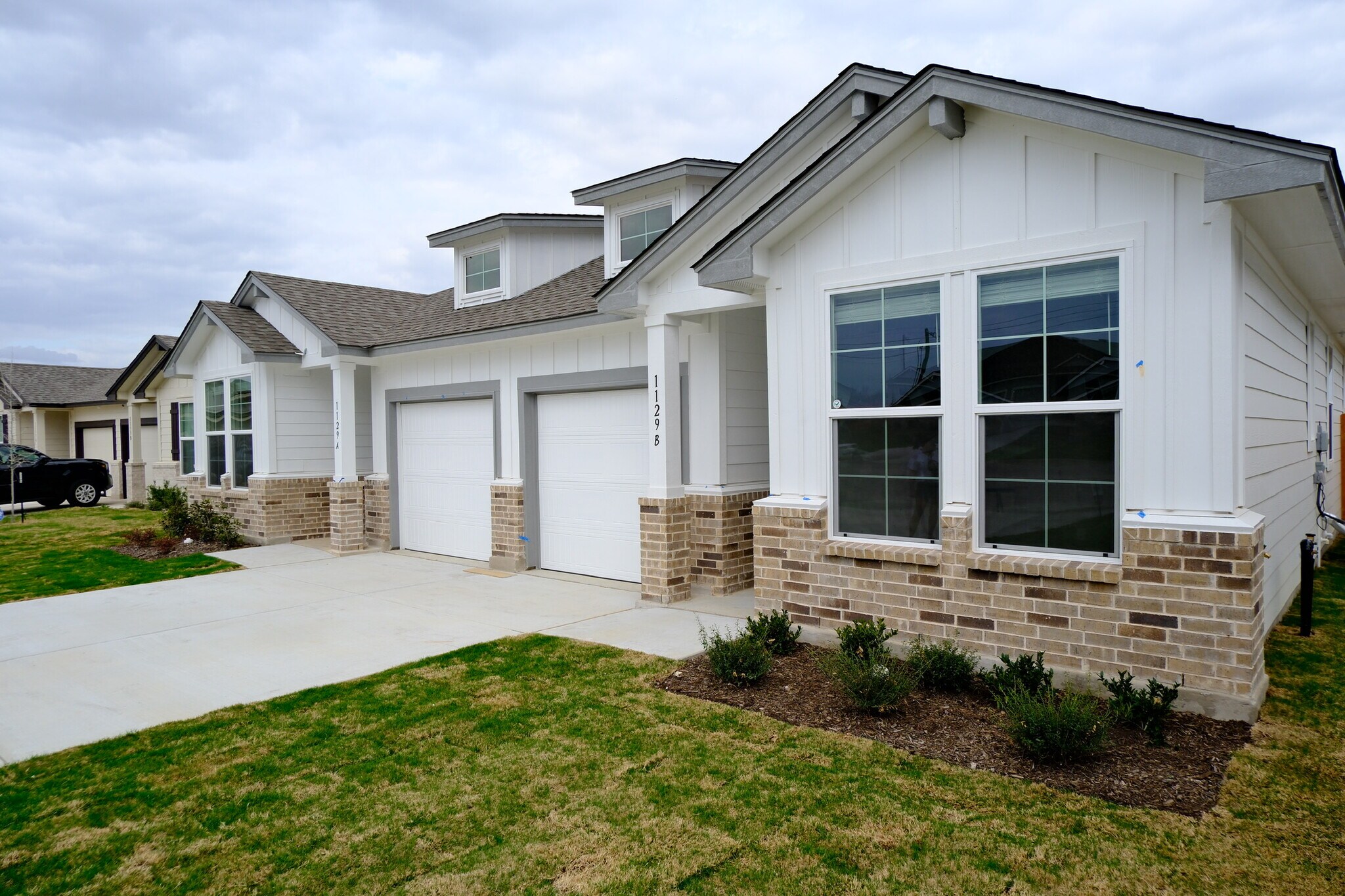 Building Photo - 1129 Stone Vly Rd