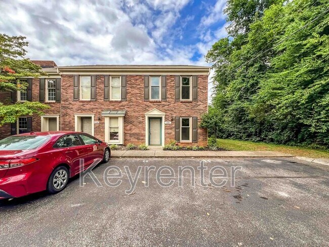 Building Photo - 128 Durwood Rd