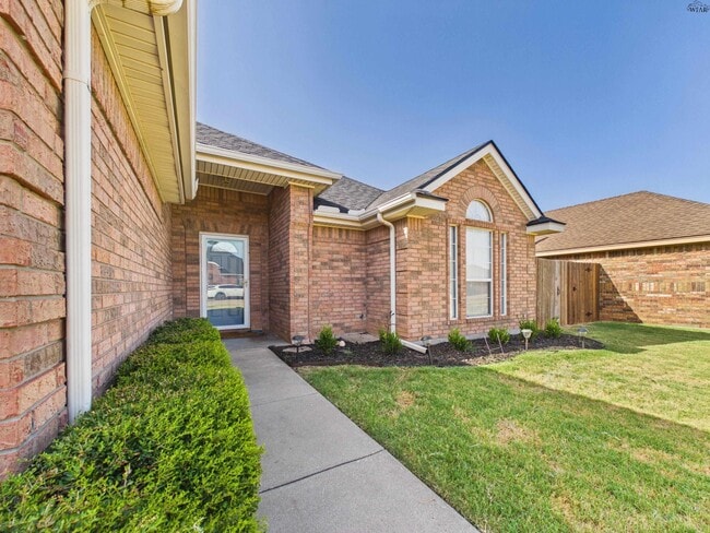 Building Photo - 5411 Prairie Lace Ln