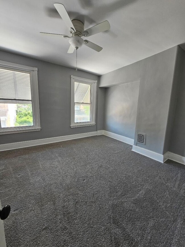 Building Photo - 114 N Wilton St