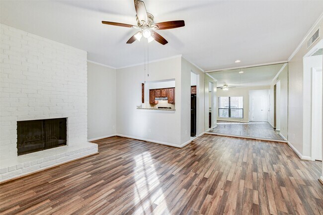 Building Photo - 2001 Bering Dr