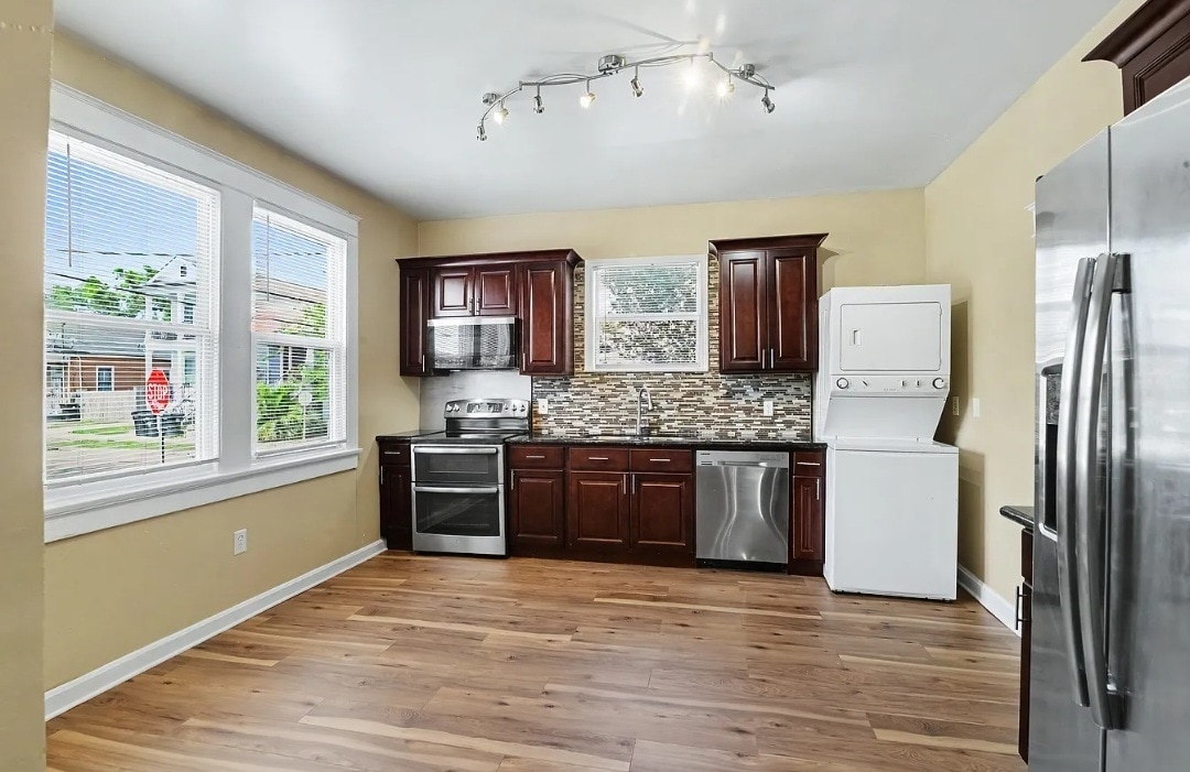 Building Photo - 4200 S Derbigny St