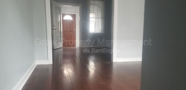 Building Photo - 1645 S Newkirk St