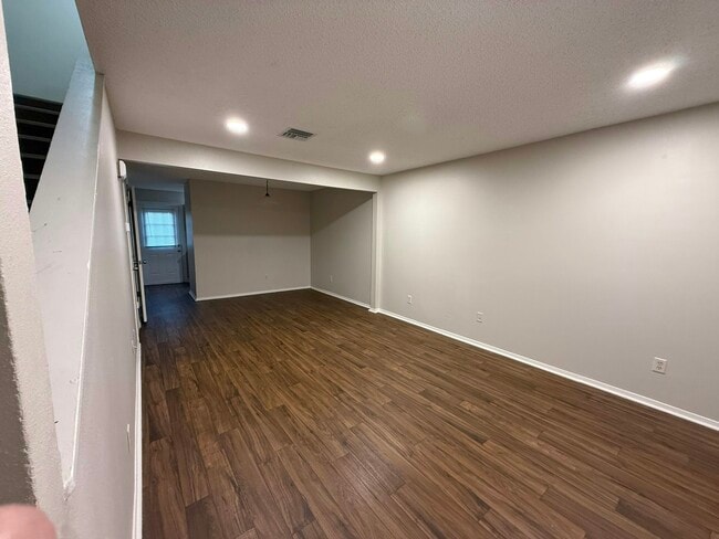 Building Photo - 201 High Meadows Blvd