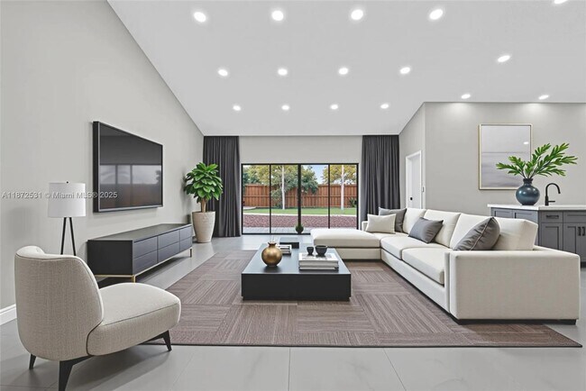 Building Photo - 9581 El Clair Ranch Rd