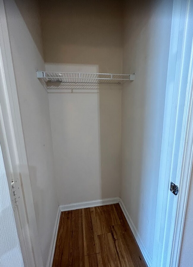 Building Photo - Gardens of Bridgehampton