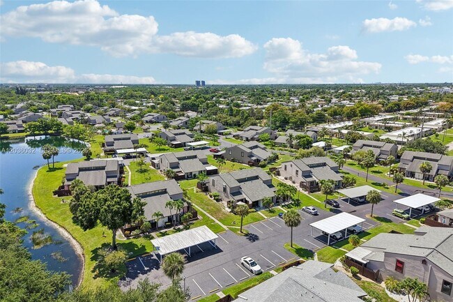 Building Photo - 12939 Cherrydale Ct