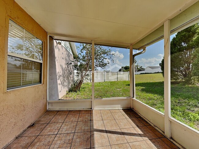 Building Photo - 1718 Westminster Trl