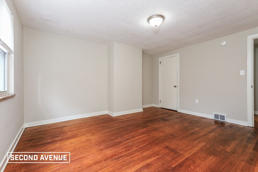 Building Photo - 106 Watson Blvd