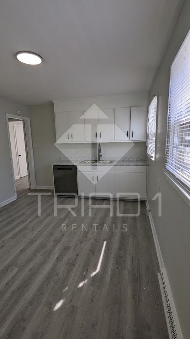 Building Photo - Renovated 3bed/1bath in Greensboro!