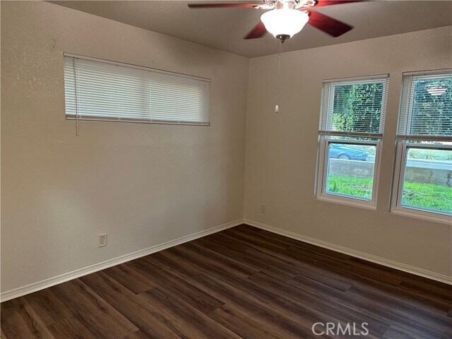 Building Photo - 2214 Manhattan Beach Blvd