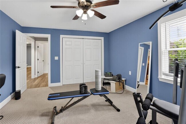 Building Photo - 2502 Regency Lake Dr