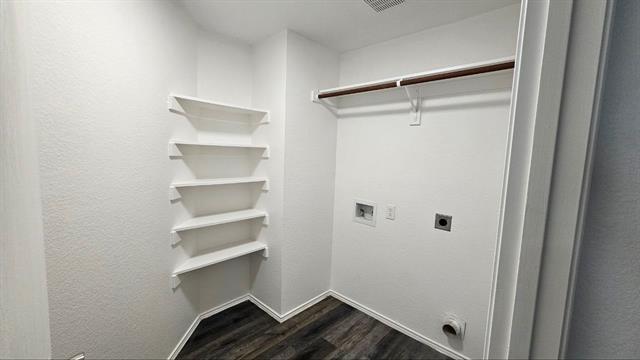 Building Photo - 9324 Warren Dr