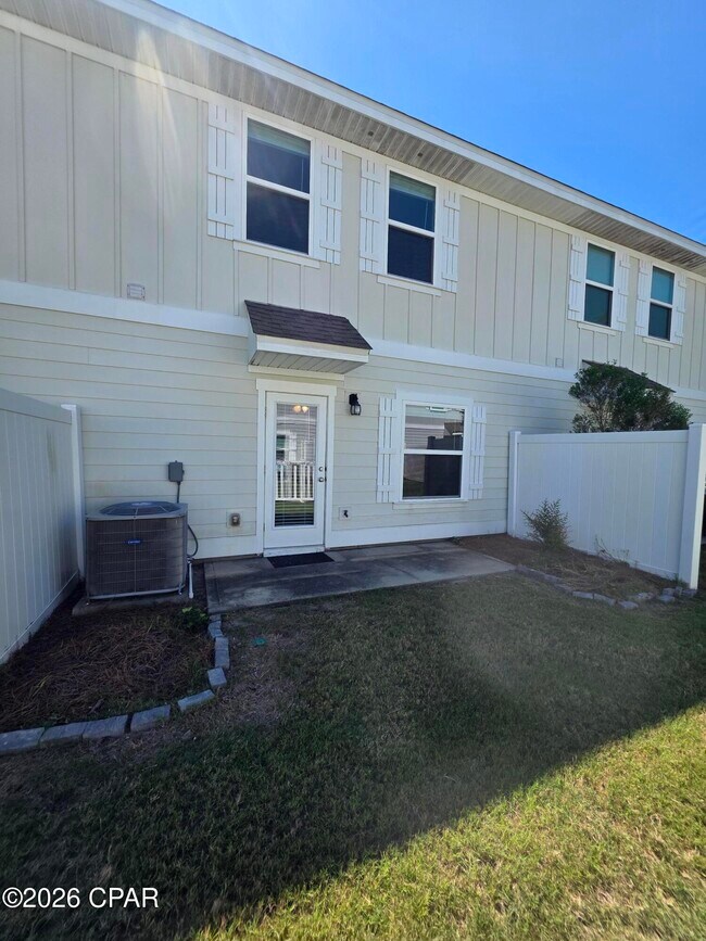 Building Photo - 106 Cascade Ln