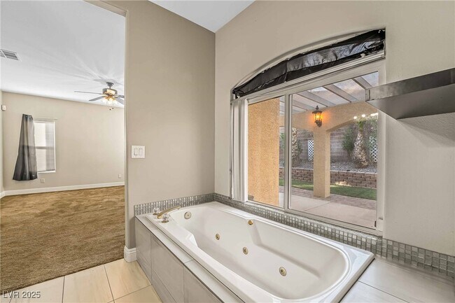 Building Photo - 2583 Mizzoni Cir