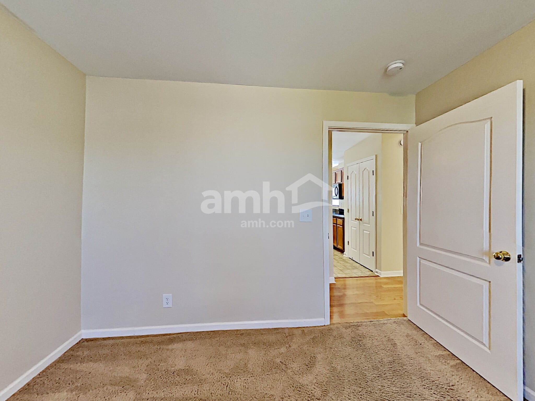 Building Photo - 1442 Saddle Brk