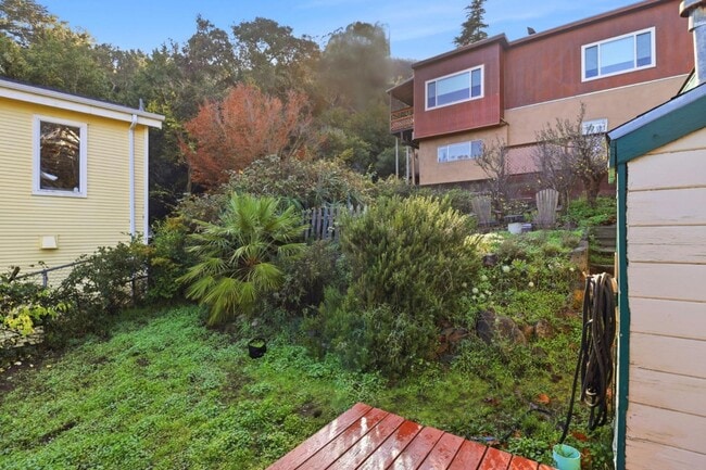 Building Photo - 500 Humboldt Rd