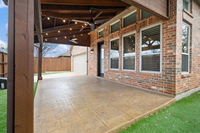 Building Photo - 15801 Waterview Dr