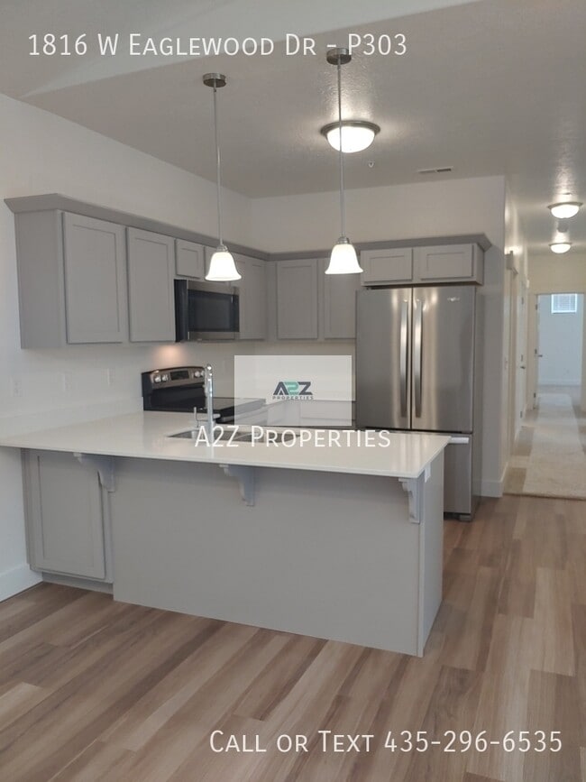 Building Photo - 1816 W Eaglewood Dr