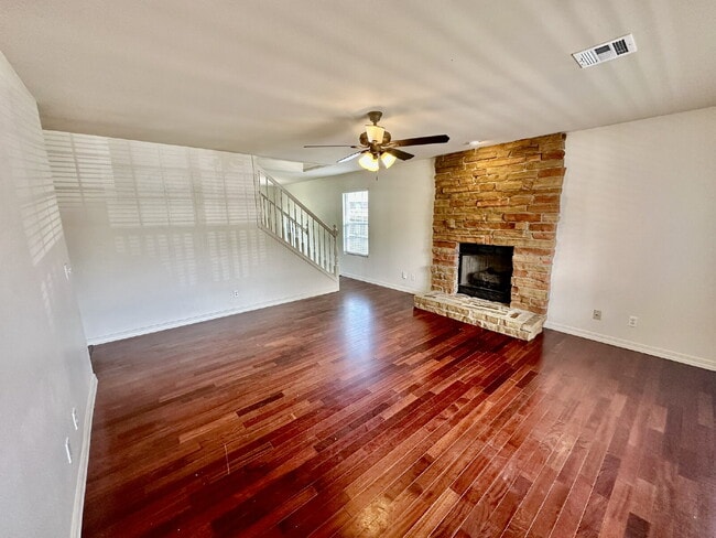 Building Photo - 5217 S 62nd St