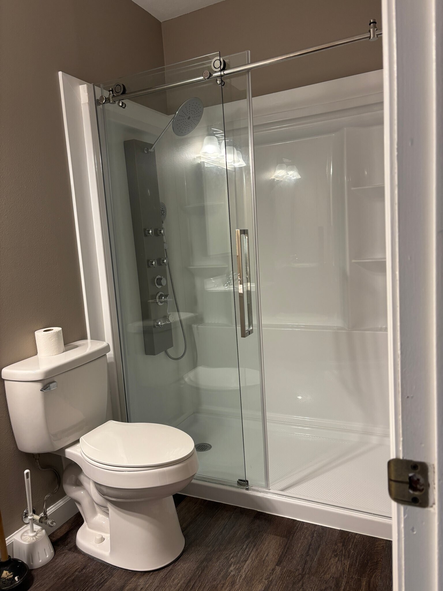 Building Photo - 3437 E Fort King St