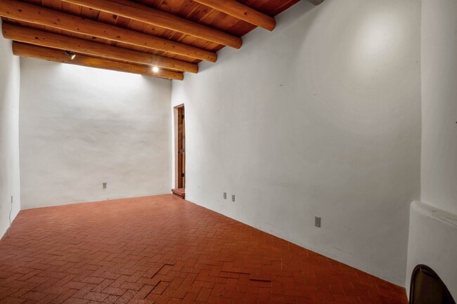 Building Photo - Step Into An Authentic Santa Fe Experience!