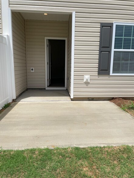 Building Photo - 1186 Evelynnview Ln