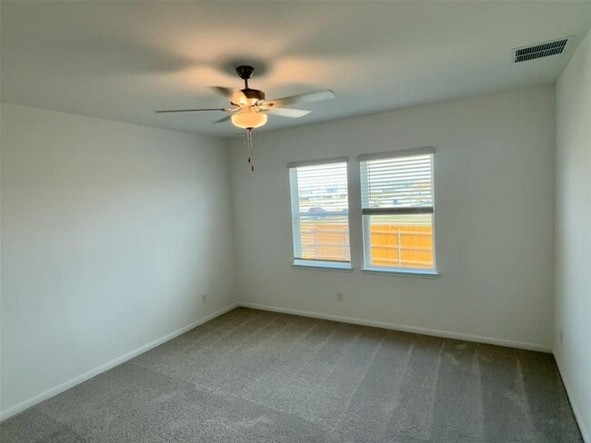 Building Photo - 514 Unakite Trl