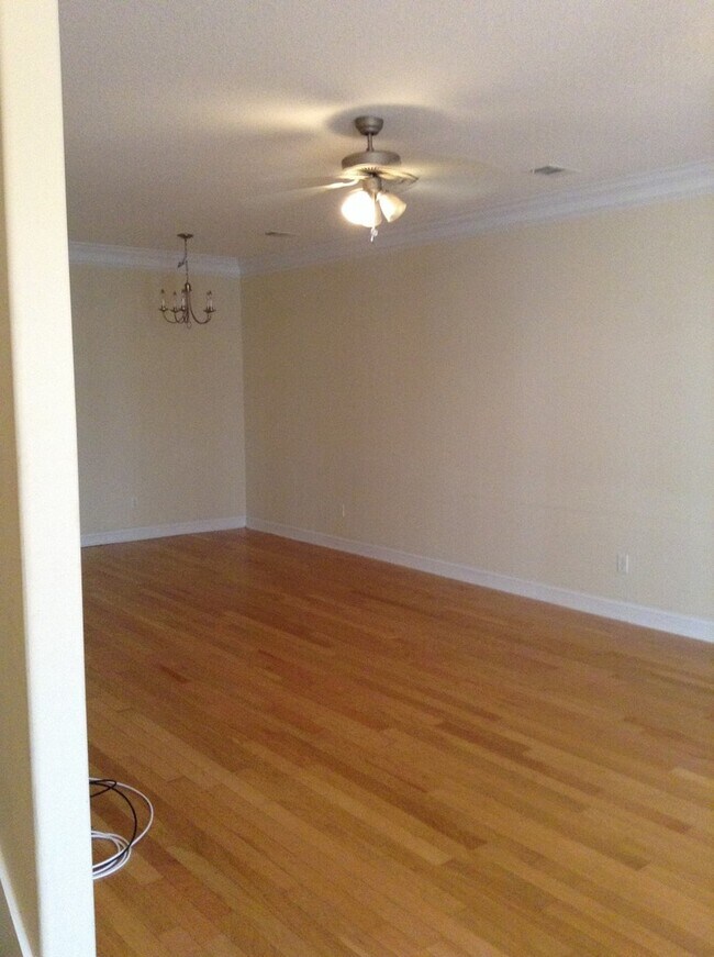 Building Photo - COMING AUGUST 2026! (No Pets)