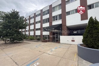 Building Photo - 855 Pennsylvania St