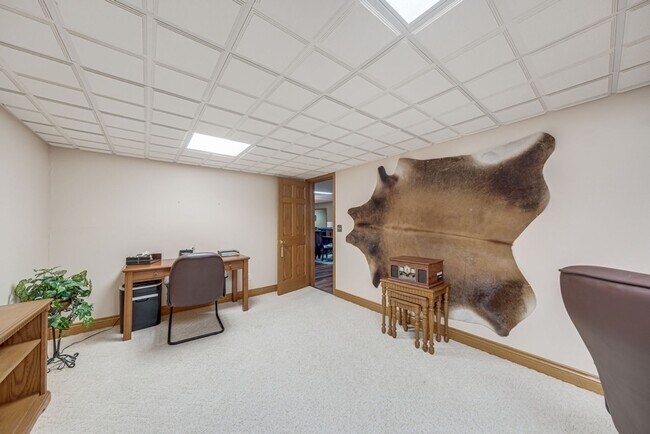 Building Photo - 2923 Rutherford Dr