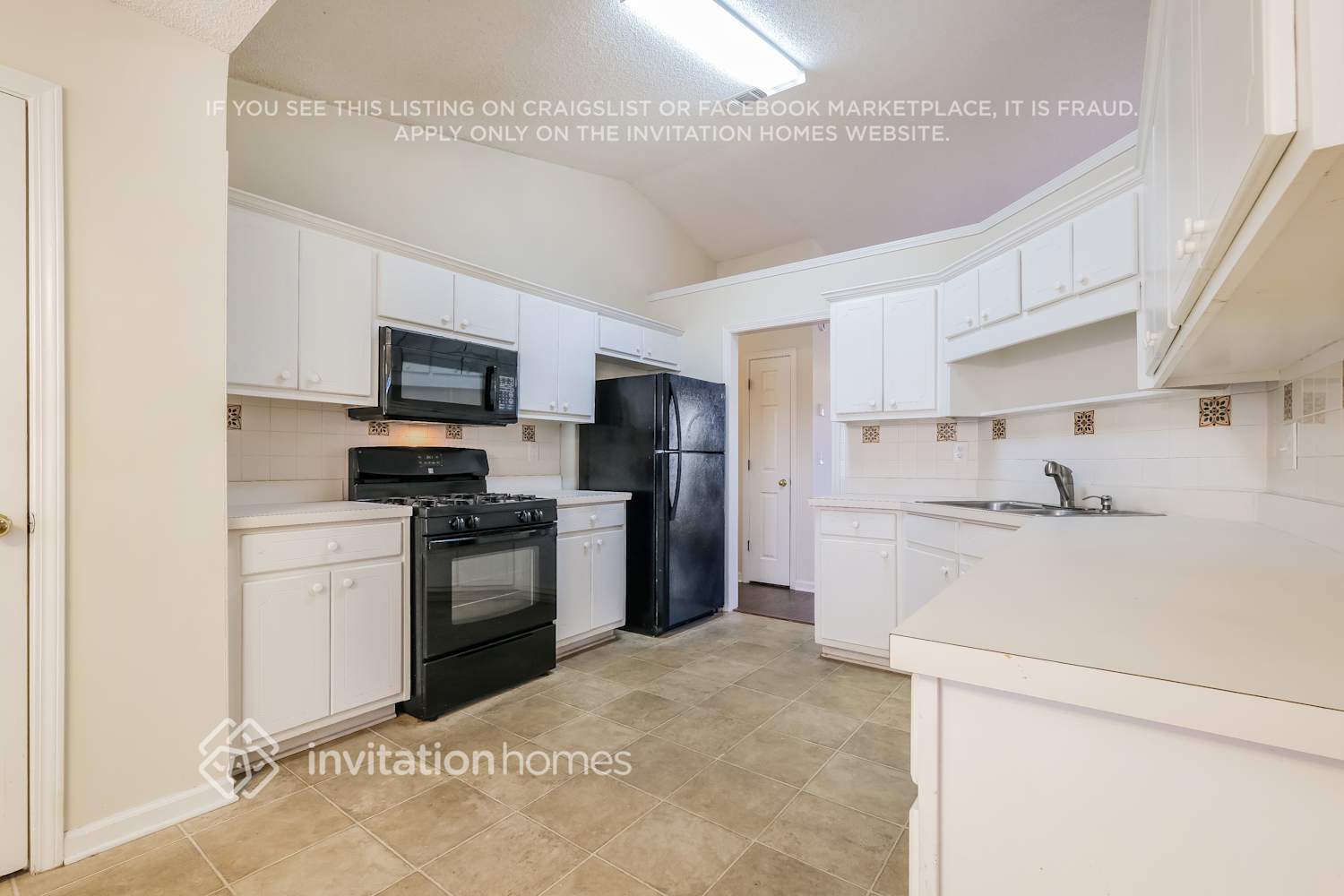 Building Photo - 211 Ashland Creek Ct