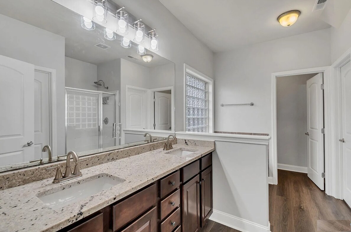 Building Photo - 24580 Silent Spring Dr