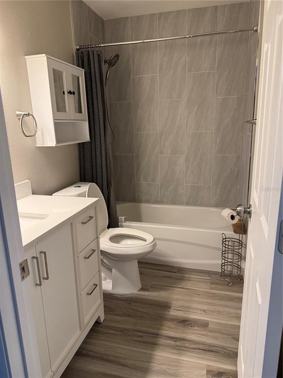 Building Photo - 9209 Tudor Dr