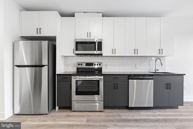 Building Photo - 330 Cecil B. Moore Ave