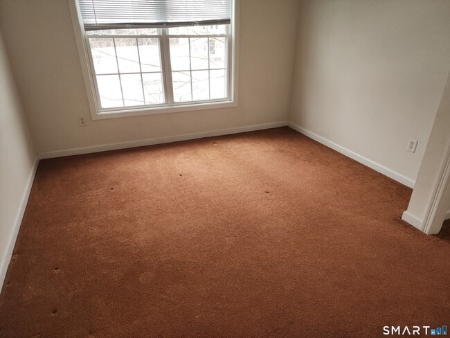 Building Photo - 158 Sterling Dr