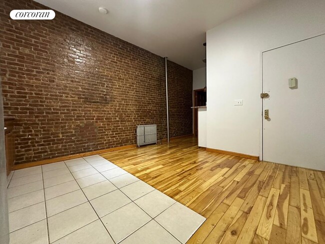 Building Photo - 420 St Nicholas Ave