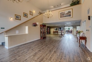 Building Photo - Vintage at Burien
