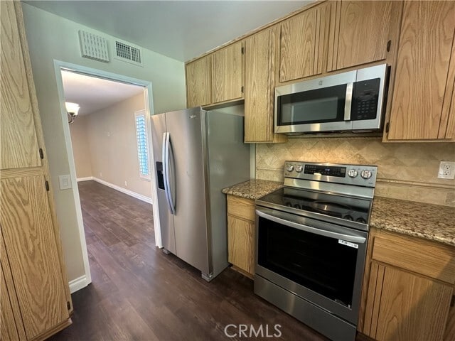 Building Photo - 5982 Amberdale Dr