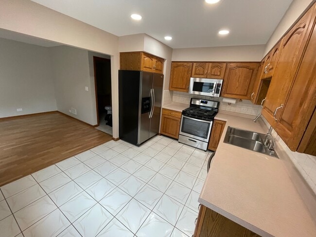 Building Photo - 20693 N Eugene Ave